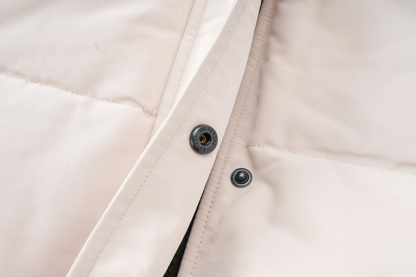 SHELBURNE CREAM - BLACK BADGE